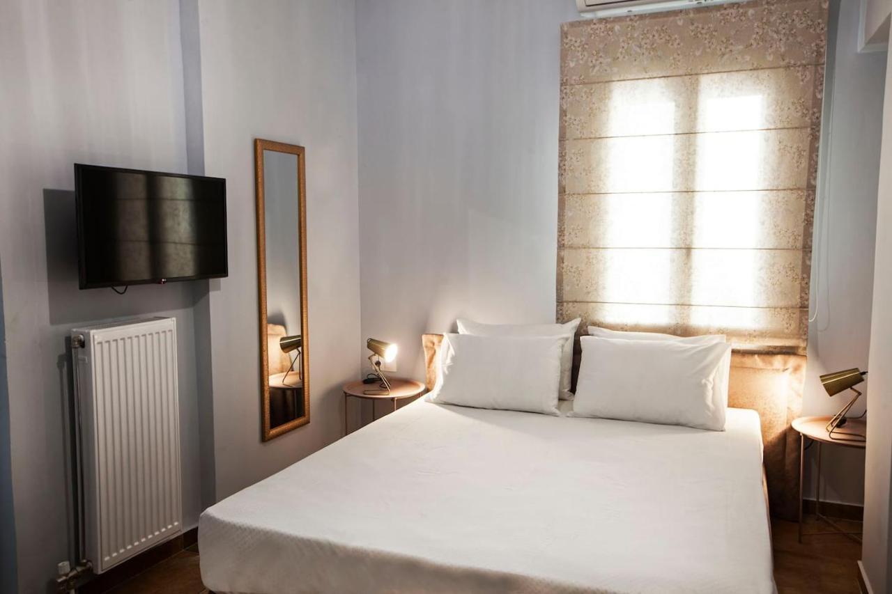 Pagrati Hilton Location Bentzi Family Suite 5 Athens Luaran gambar