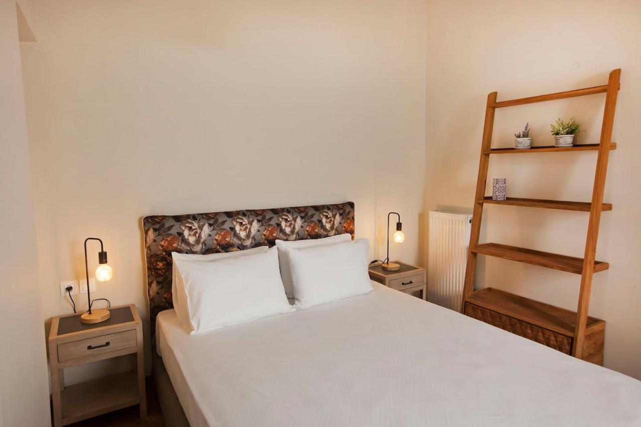 Pagrati Hilton Location Bentzi Family Suite 5 Athens Luaran gambar