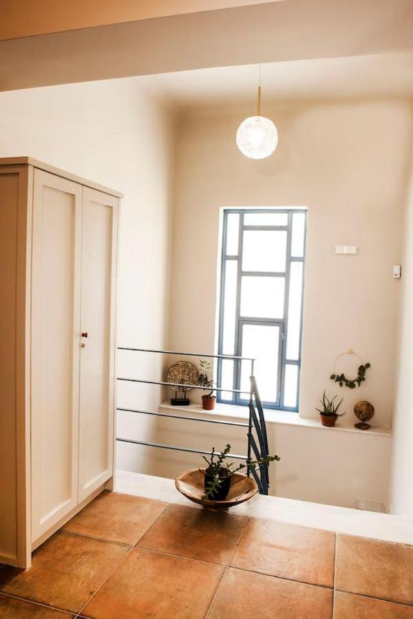 Pagrati Hilton Location Bentzi Family Suite 5 Athens Luaran gambar