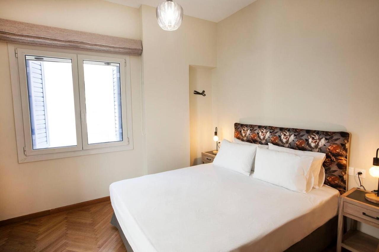 Pagrati Hilton Location Bentzi Family Suite 5 Athens Luaran gambar