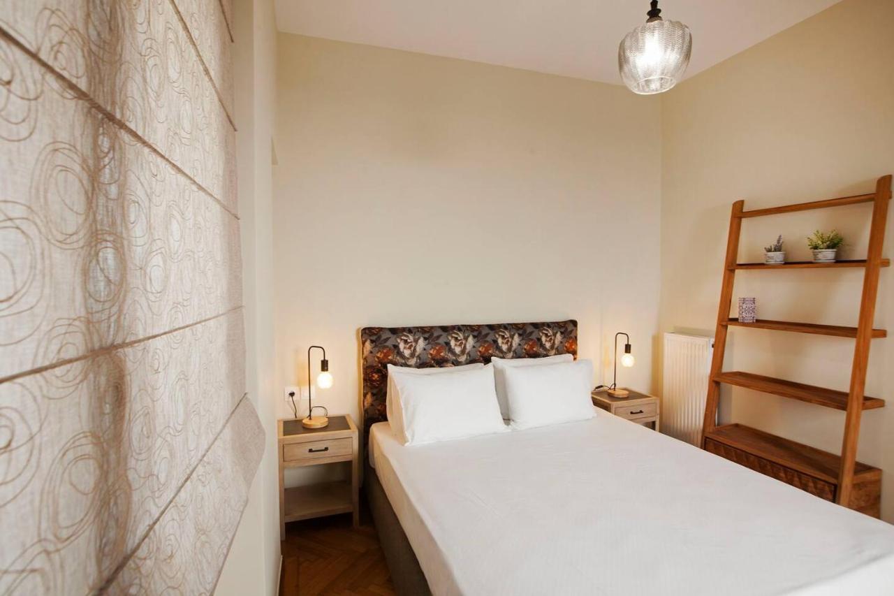 Pagrati Hilton Location Bentzi Family Suite 5 Athens Luaran gambar