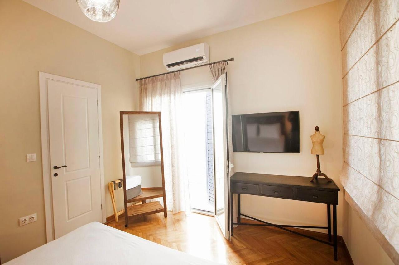 Pagrati Hilton Location Bentzi Family Suite 5 Athens Luaran gambar